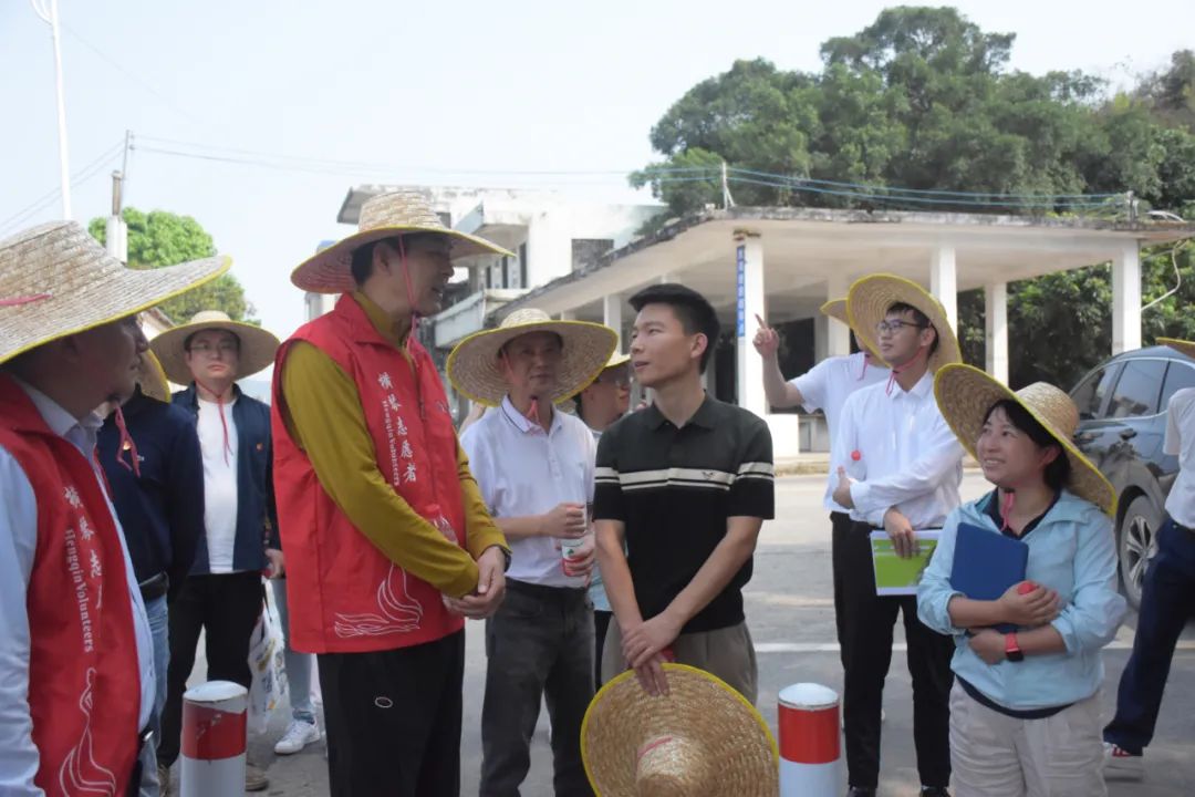 大橫琴集團(tuán)黨委組織下屬黨組織開展義務(wù)植樹活動(dòng)